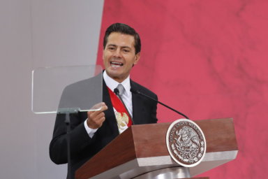 Peña Nieto: Pobreza extrema puede desaparecer en México en menos de 10 años