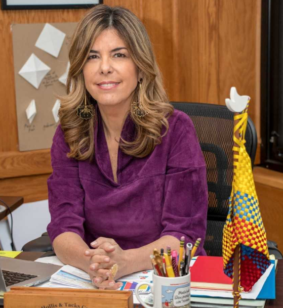 Entrevista a la Cónsul María Isabel Nieto sobre las elecciones presidenciales en Colombia