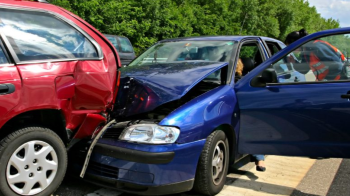 ¿Qué debe hacer después de un accidente automovilístico?
