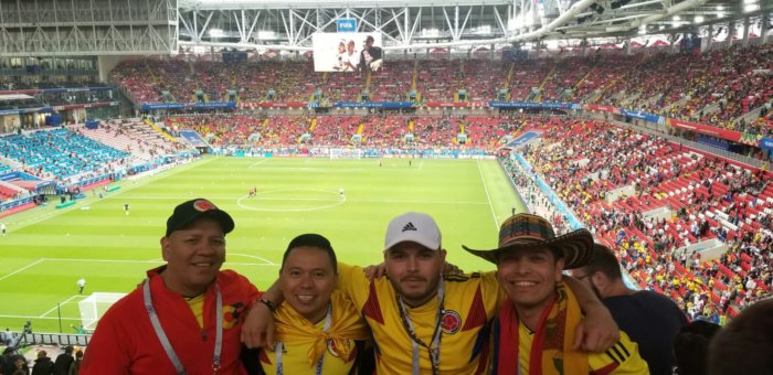 Colombianos de NJ vuelven del Mundial 'robados' por el arbitraje