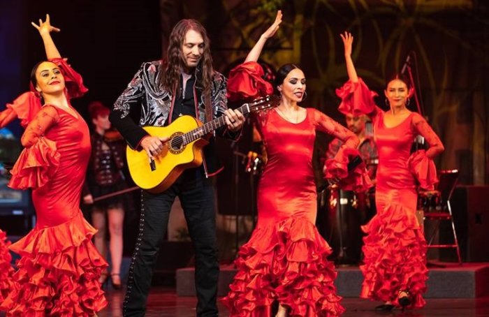 Benise y el fuego del flamenco español en el Teatro de Patchogue