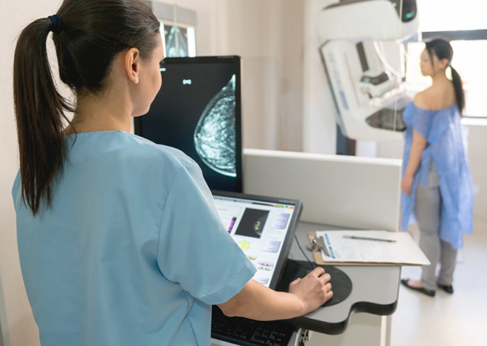 La FDA propone cambios para modernizar servicios de mamografía
