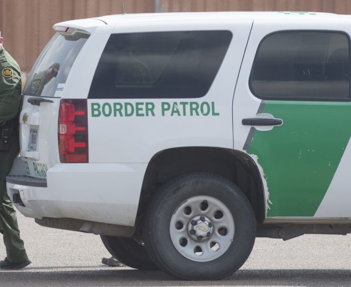 Confirman la muerte de un sexto menor migrante bajo custodia federal
