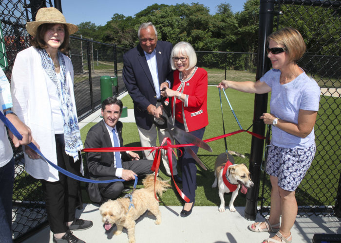 North Hempstead inaugura primer parque para perros