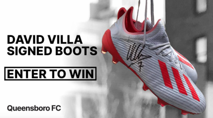Queensboro FC celebra llegada de David Villa sorteando sus botines firmados