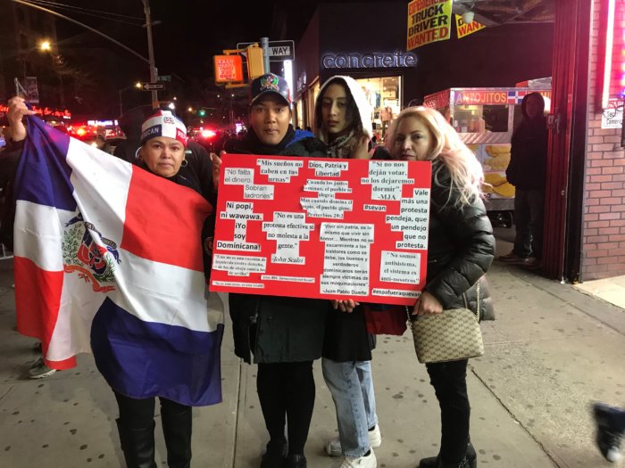 Dominicanos protestan en Nueva York contra de la Junta Electoral de su país