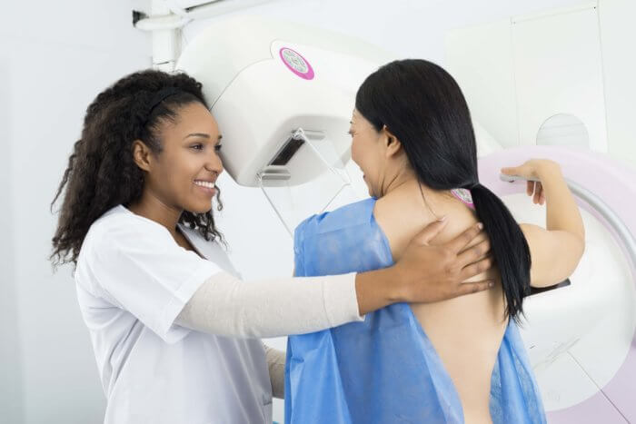Desmintiendo 4 mitos comunes sobre el cáncer de mama