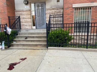 Una mujer de Queens fue asesinada a tiros en Brooklyn mientras asistía a vigilia de víctima de violencia armada