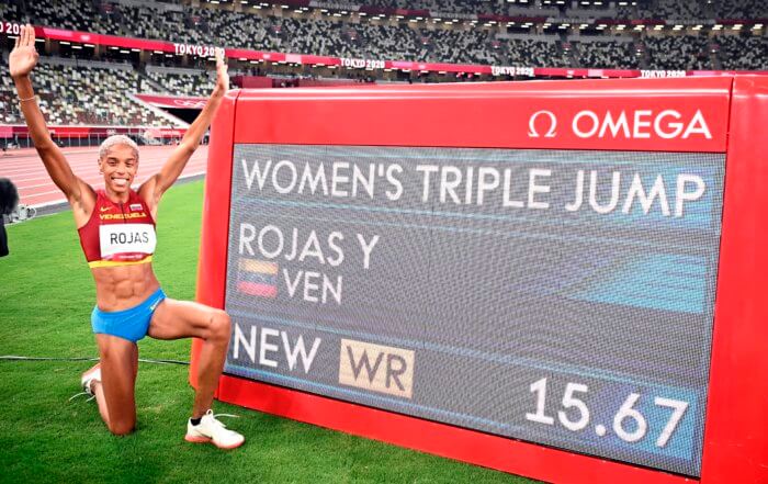 La atleta venezolana Yulimar Rojas conquistó su primer oro olímpico al brillar en la final femenina de triple salto de los Juegos de Tokio 2020