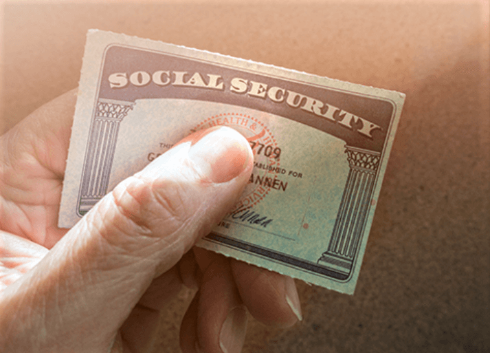 Al solicitar la 'Green Card' ahora se puede pedir la tarjeta del Seguro Social