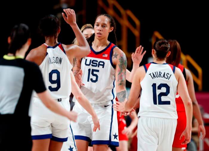 Estados Unidos apabulló 90-75 a Japón en la final de baloncesto femenino de los Juegos Olímpicos de Tokio 2020