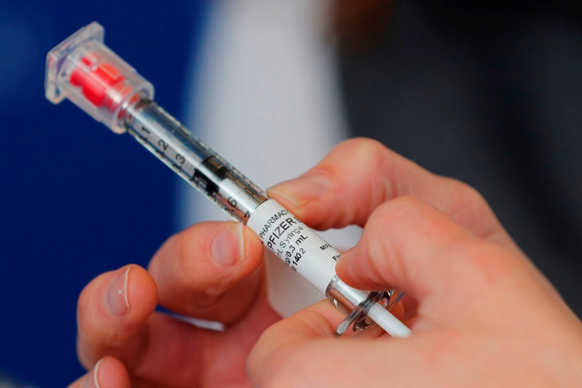 Red médica Northwell Health despide a 1.400 empleados por negarse a recibir vacuna