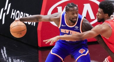 Randle y los Knicks se imponen a los diezmados Sixers