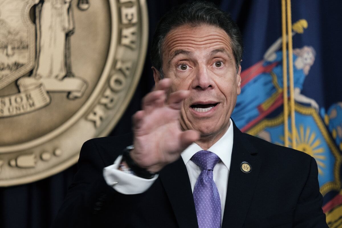 Pesquisa sobre exgobernador de NY corrobora acoso sexual