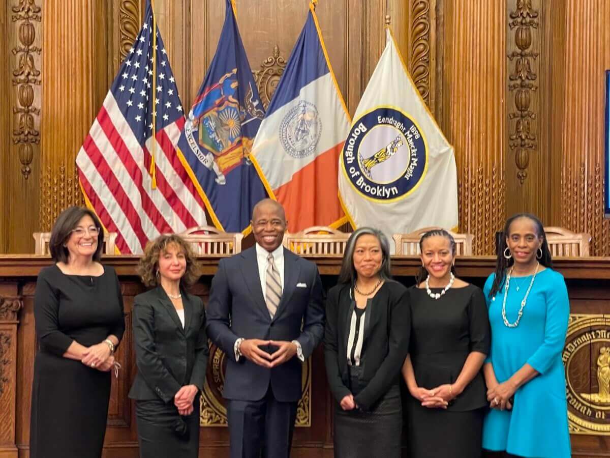 Alcalde electo Adams nombra a cinco mujeres como vicealcaldesas de la ciudad de Nueva York