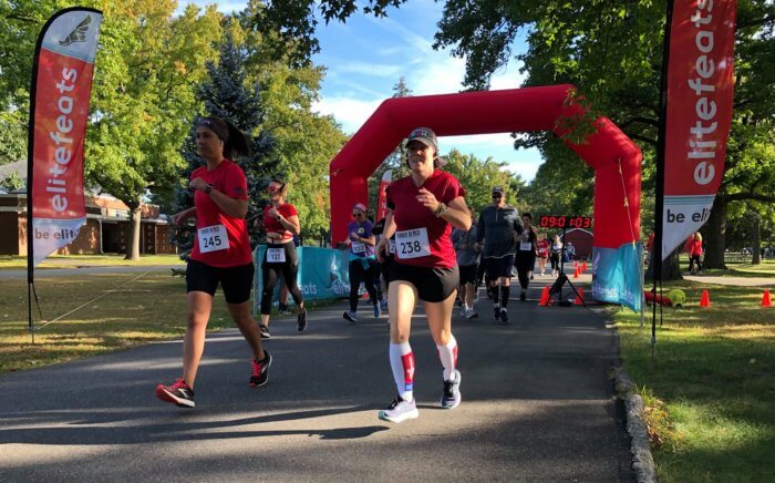 Organizan carrera 'Runner in Red 5K' a beneficio de la lucha contra cáncer