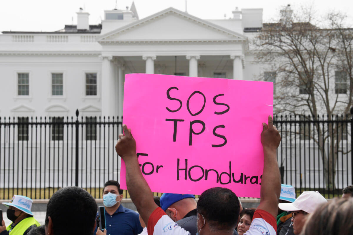 Inmigrantes hondureños piden la extensión urgente del TPS