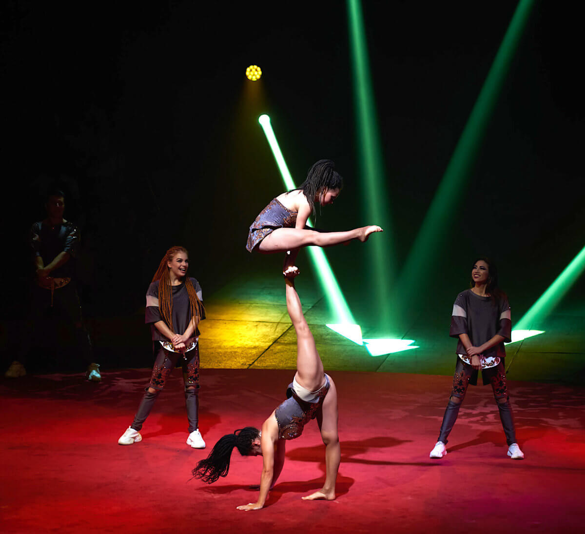 FLIP Circus trae gran diversión familiar a Long Island