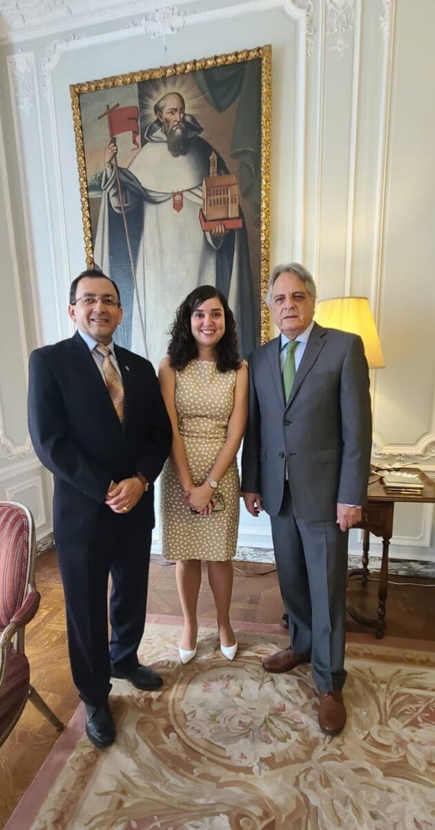 Embajador de la Misión Permanente de Perú ante la ONU se reúne con periodistas peruanos