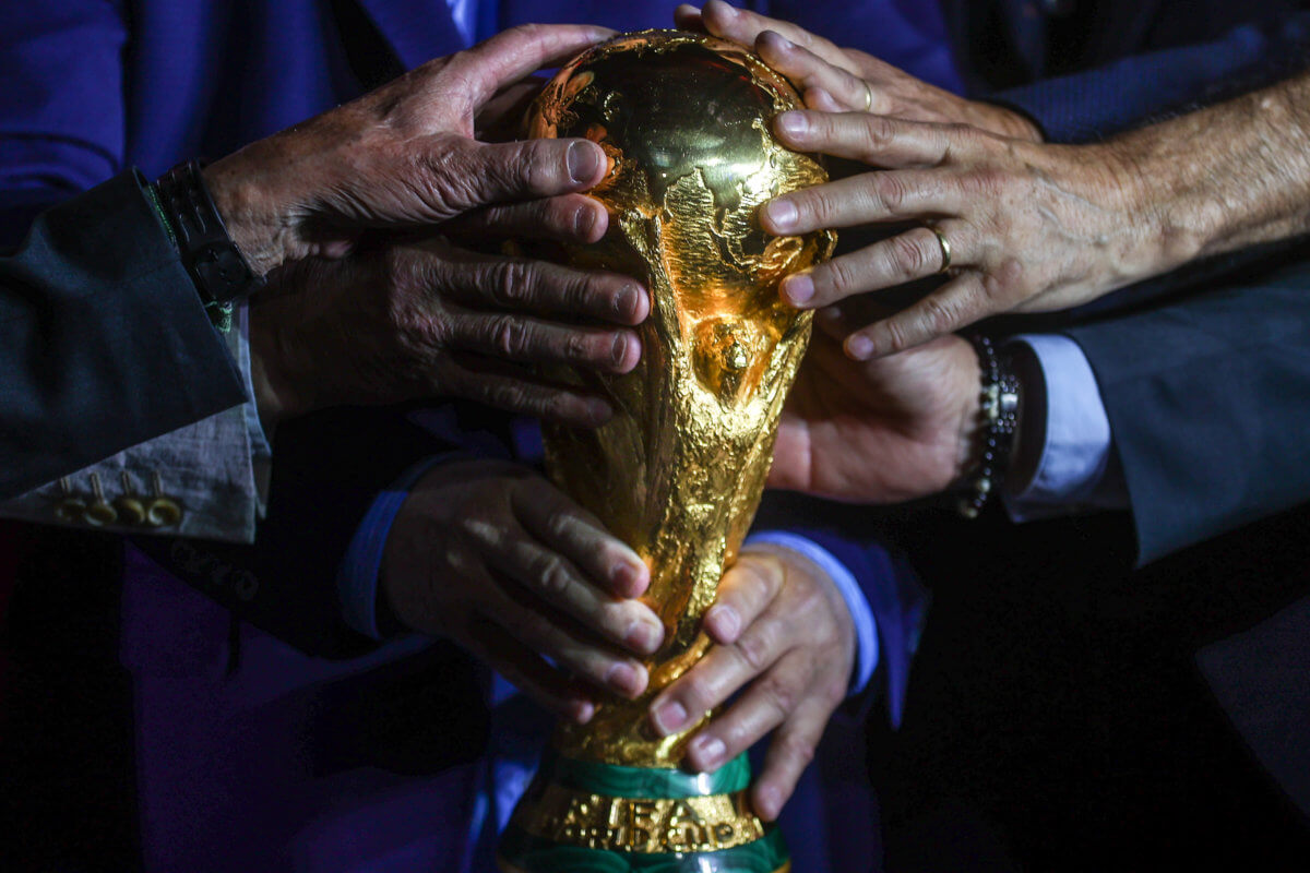Trofeo de Mundial hace soñar a Argentina